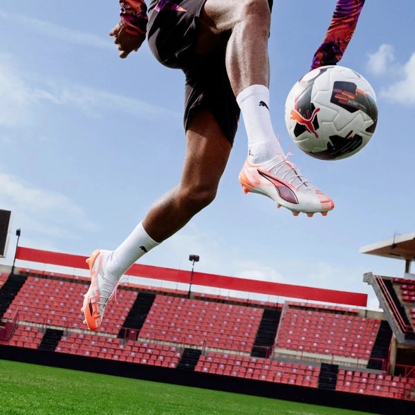 Puma ULTRA 5 ULTIMATE FG - white - Teamdealer